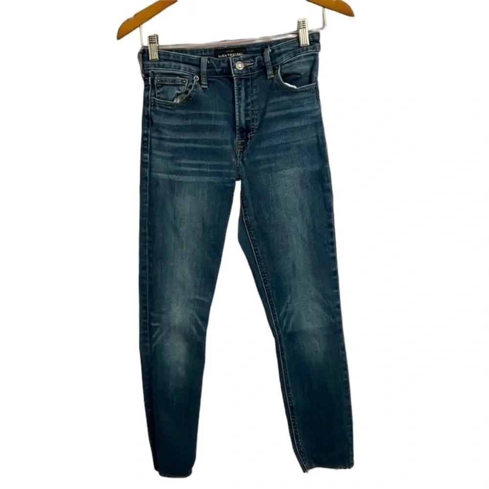 Lucky Brand women's cropped  size 2, altered hem jeans inseam 23 1/2"